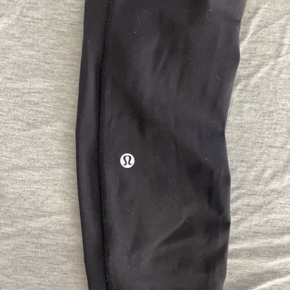 Lululemon Speed Up Mid-Rise Tight 28" Black size 6 - Picture 4 of 6